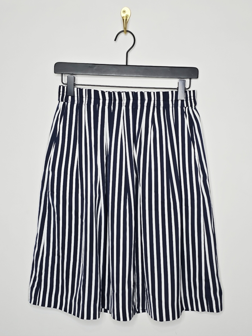 J. Crew Mercantile Blue and White Striped Skirt Size 4 NWT
